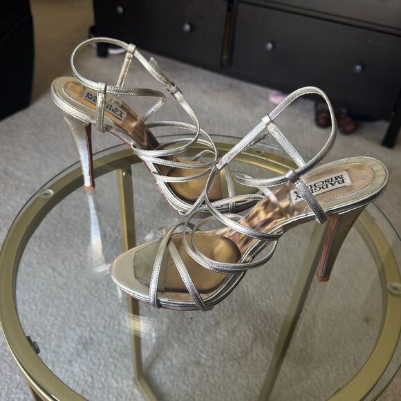 BADGLEY MISCHKA Platino Leather IDOL Strappy Bridal Wedding Heel 8.5$175 - Picture 1 of 9